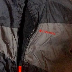 Boys size 8/10 Columbia Omni Shield Jacket